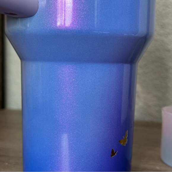 Target x Stanley x Wicked FlowState Quencher Tumbler 40oz Glinda For Good NWOT - Picture 9 of 11